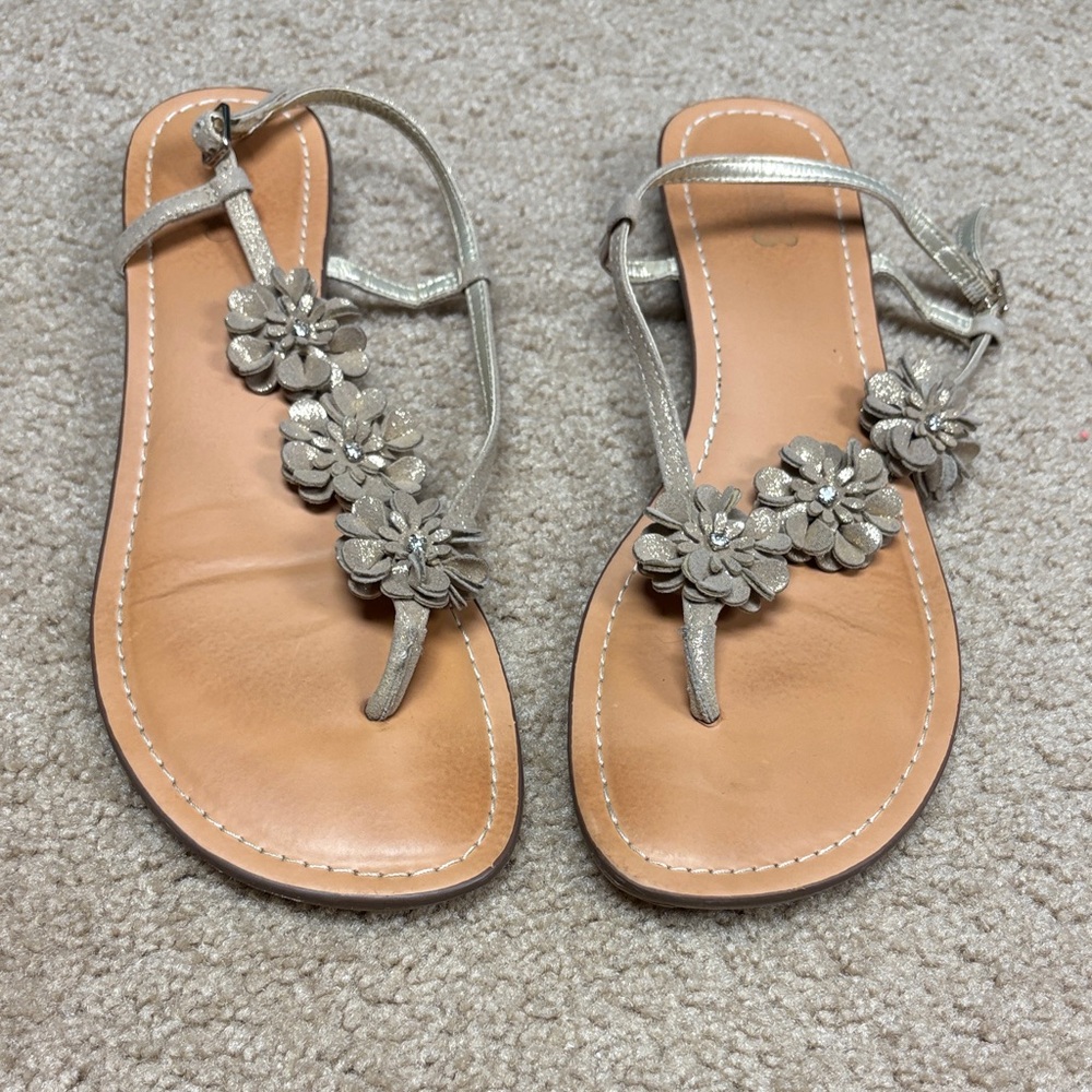 Carlos by Carlos Santana Metallic Floral Sandals